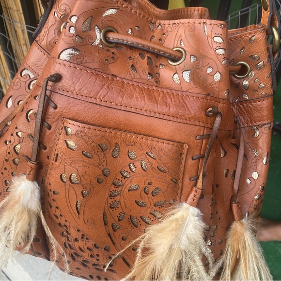 Patricia Nash Brown Leather Shoulder Bag EUC - Picture 4 of 8